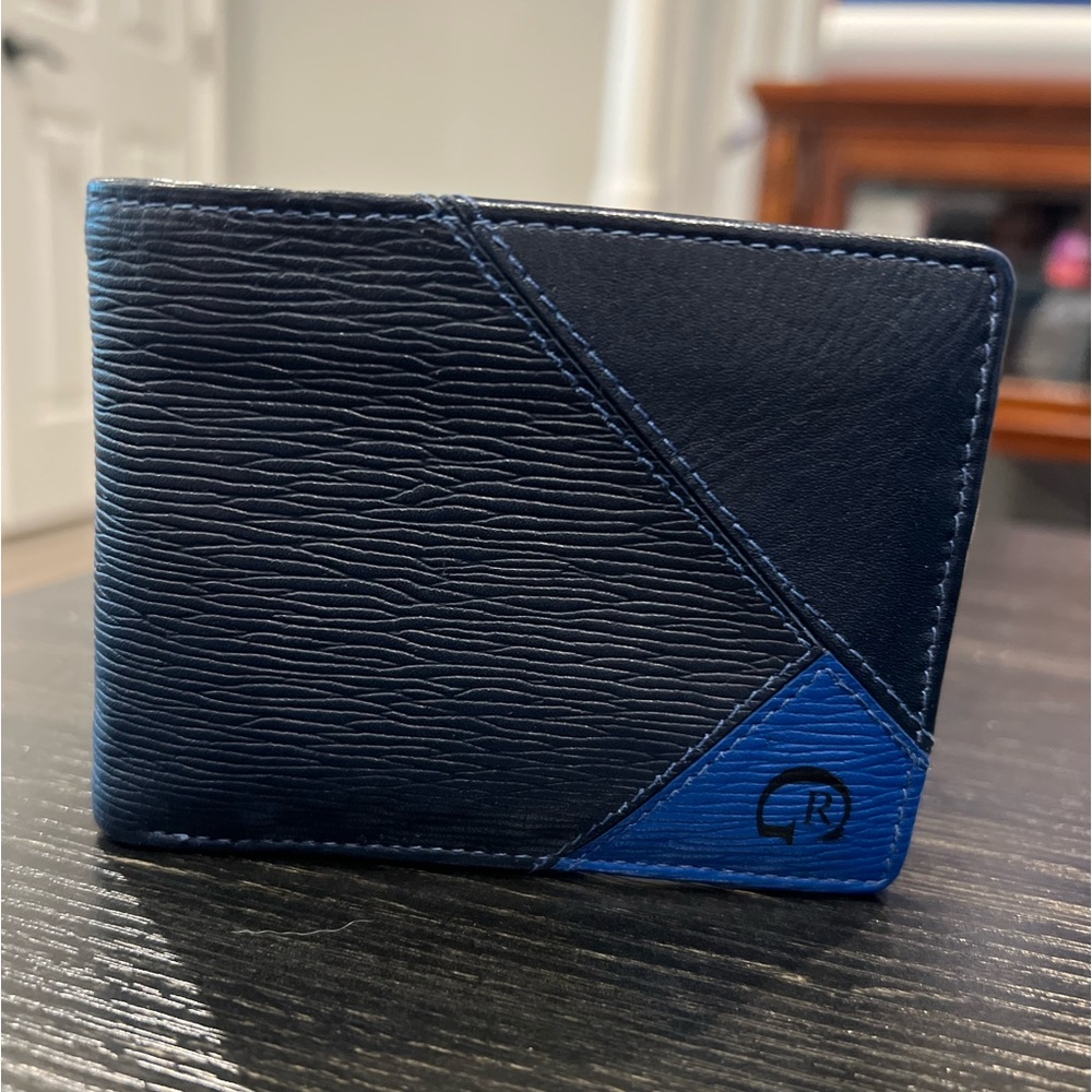 Robert Graham men’s wallet